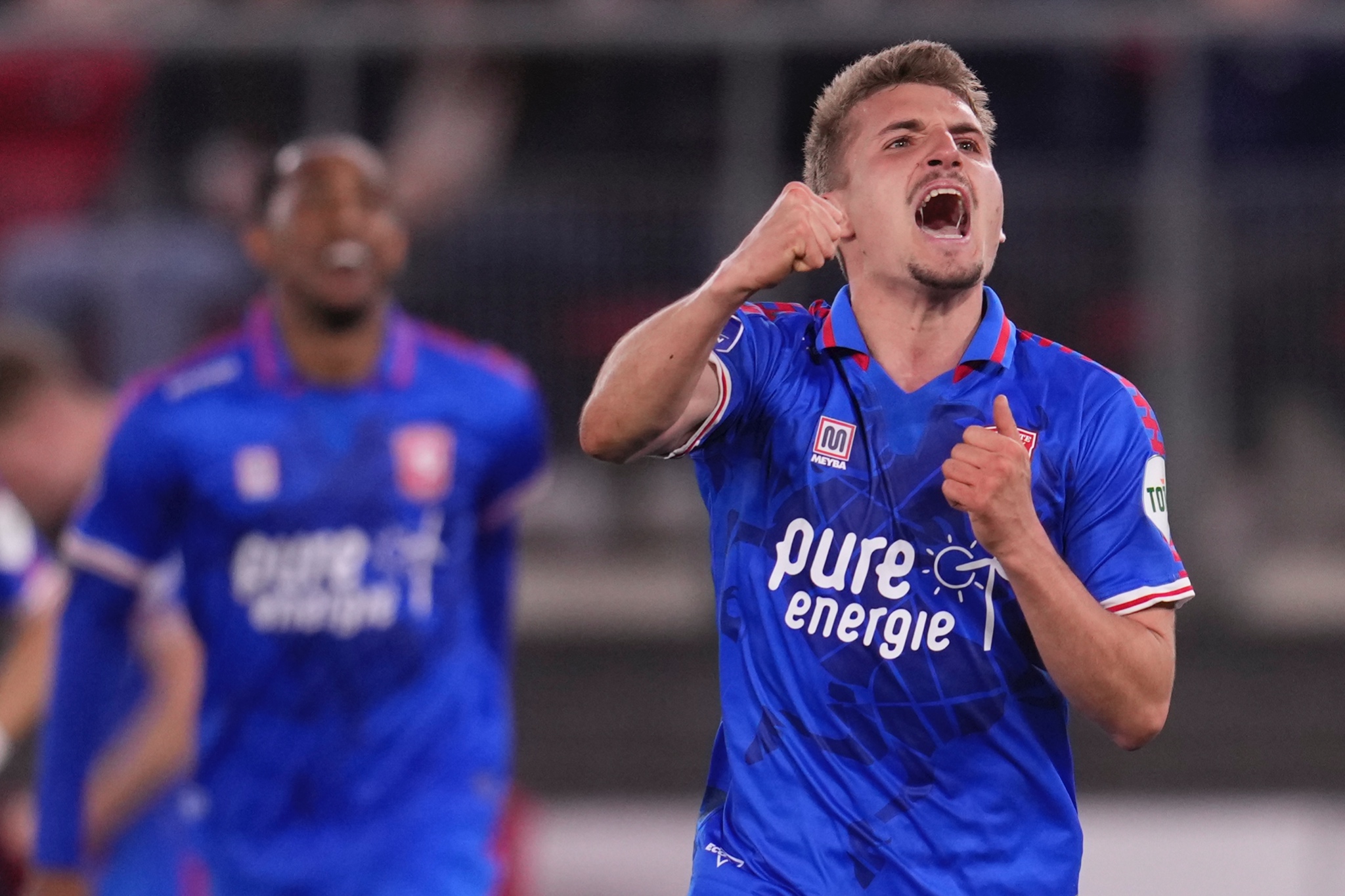 PAG20220314 03831OP1