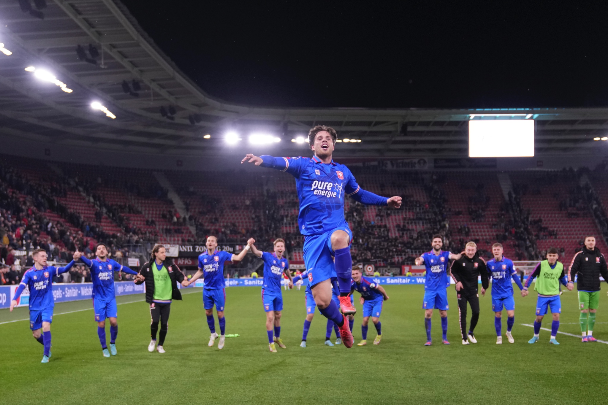 PAG20220314 04990OP1