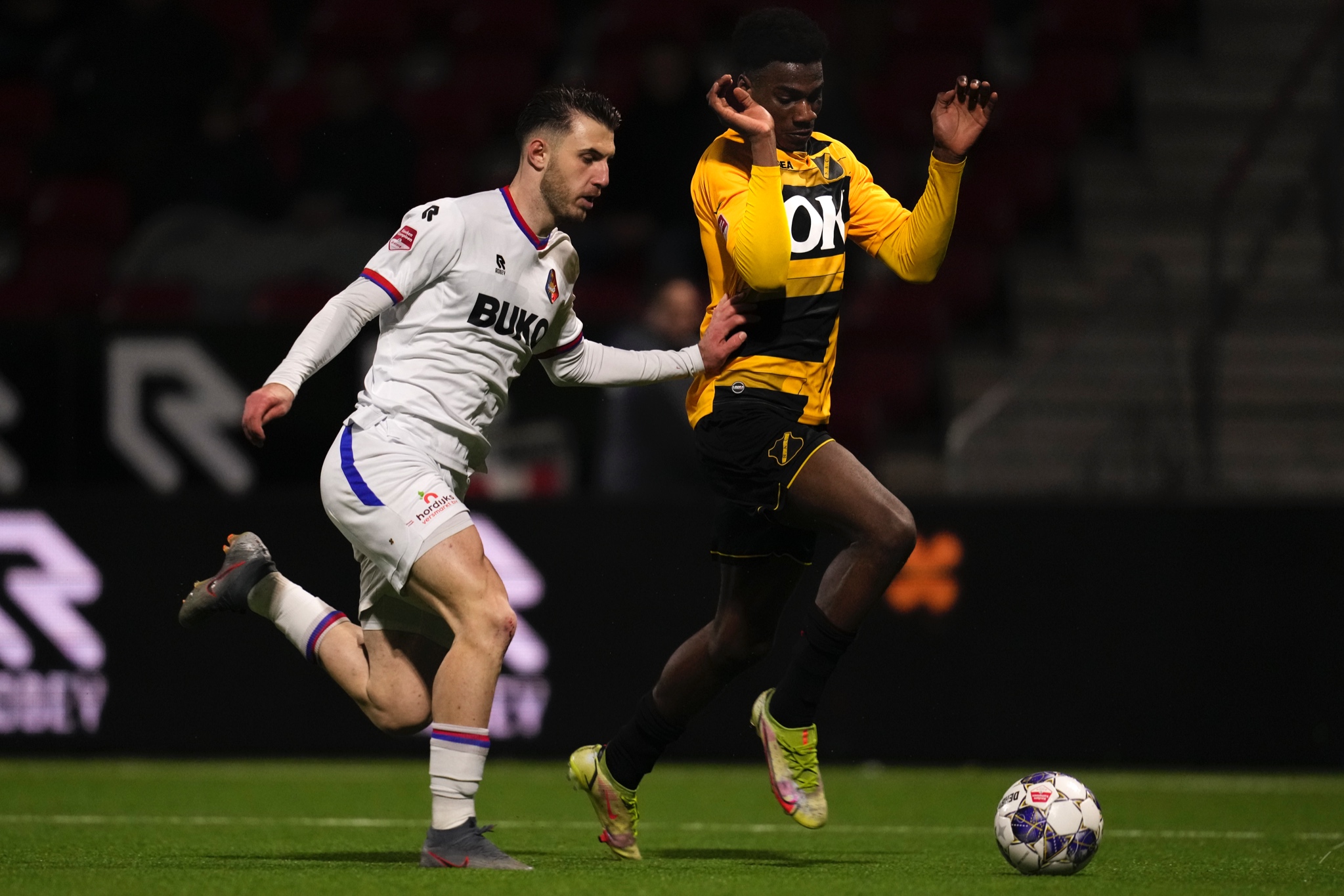 PAG20220314 08776OP11