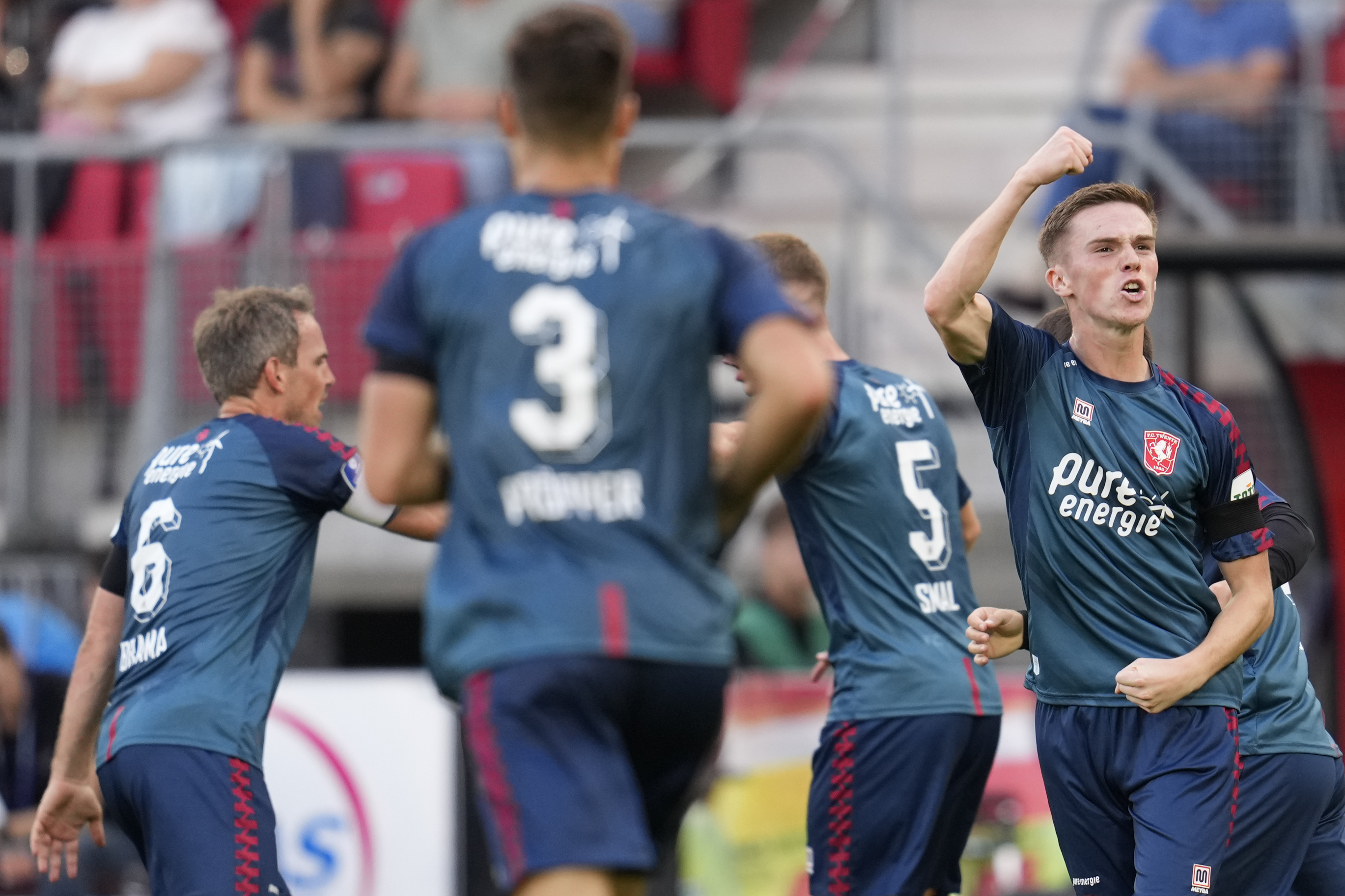 PAG20220911 030090OP