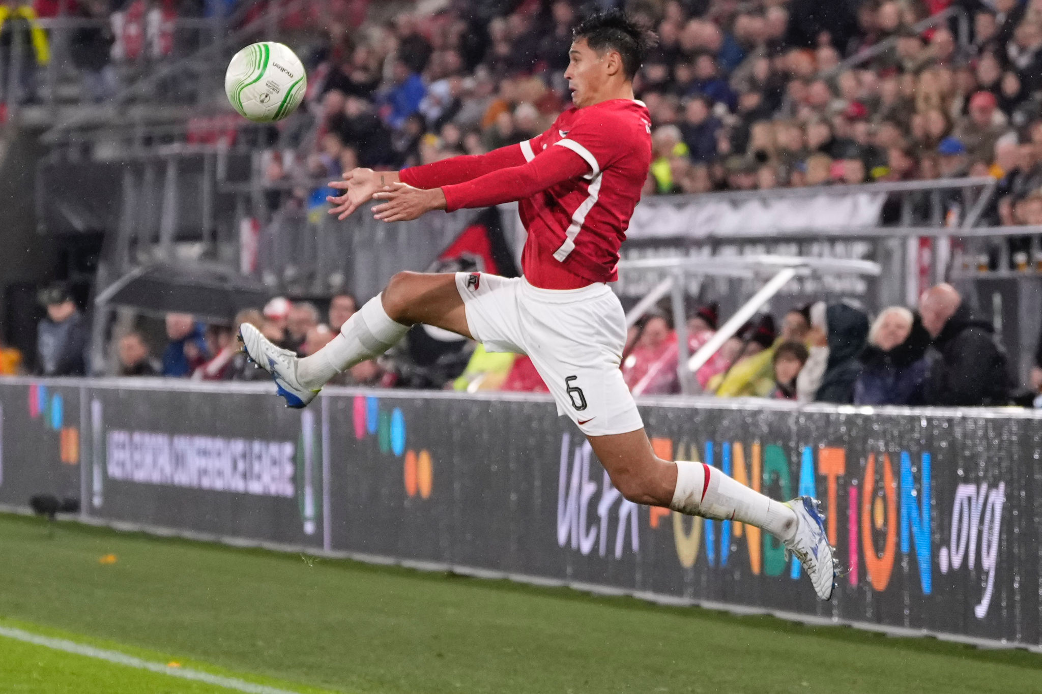 PAG20221130OP 030745