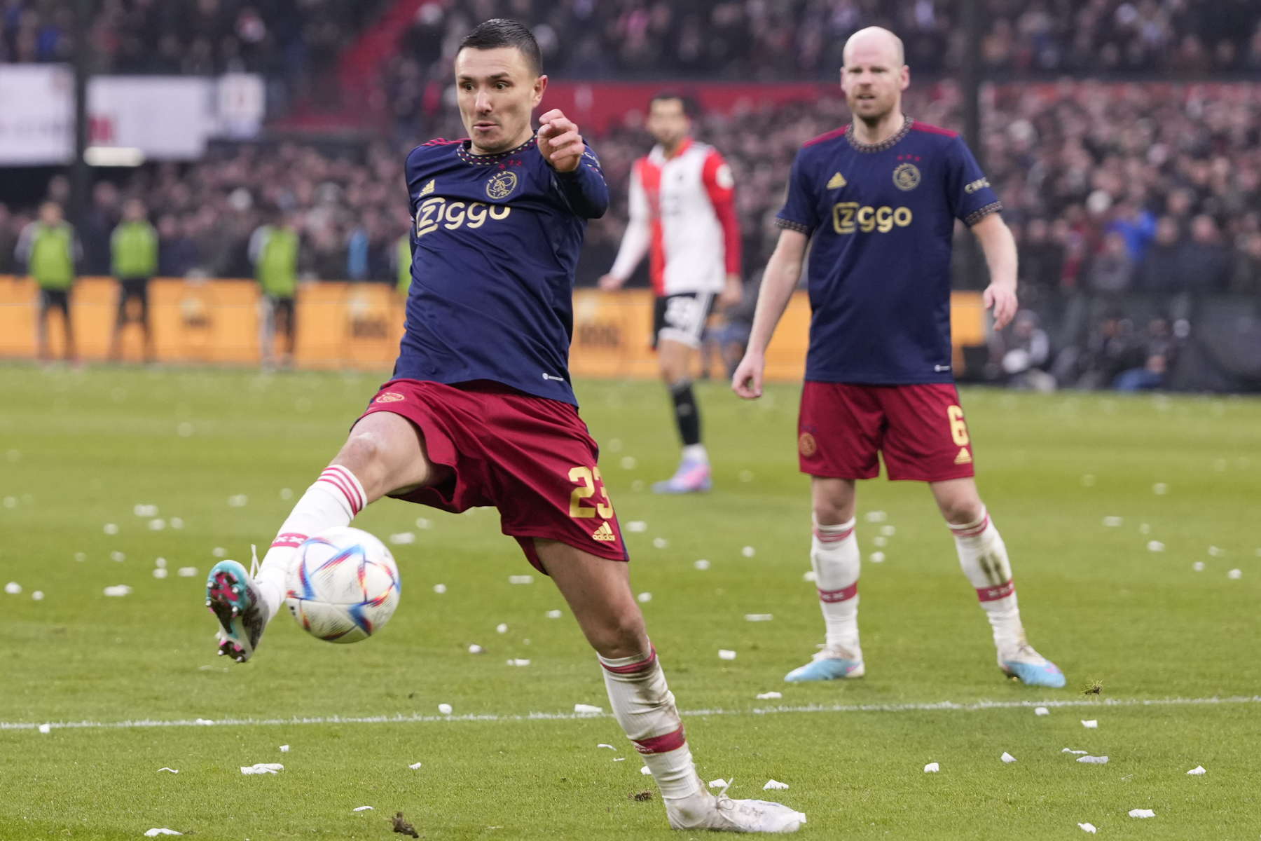 PAG20230122 00322OP0457