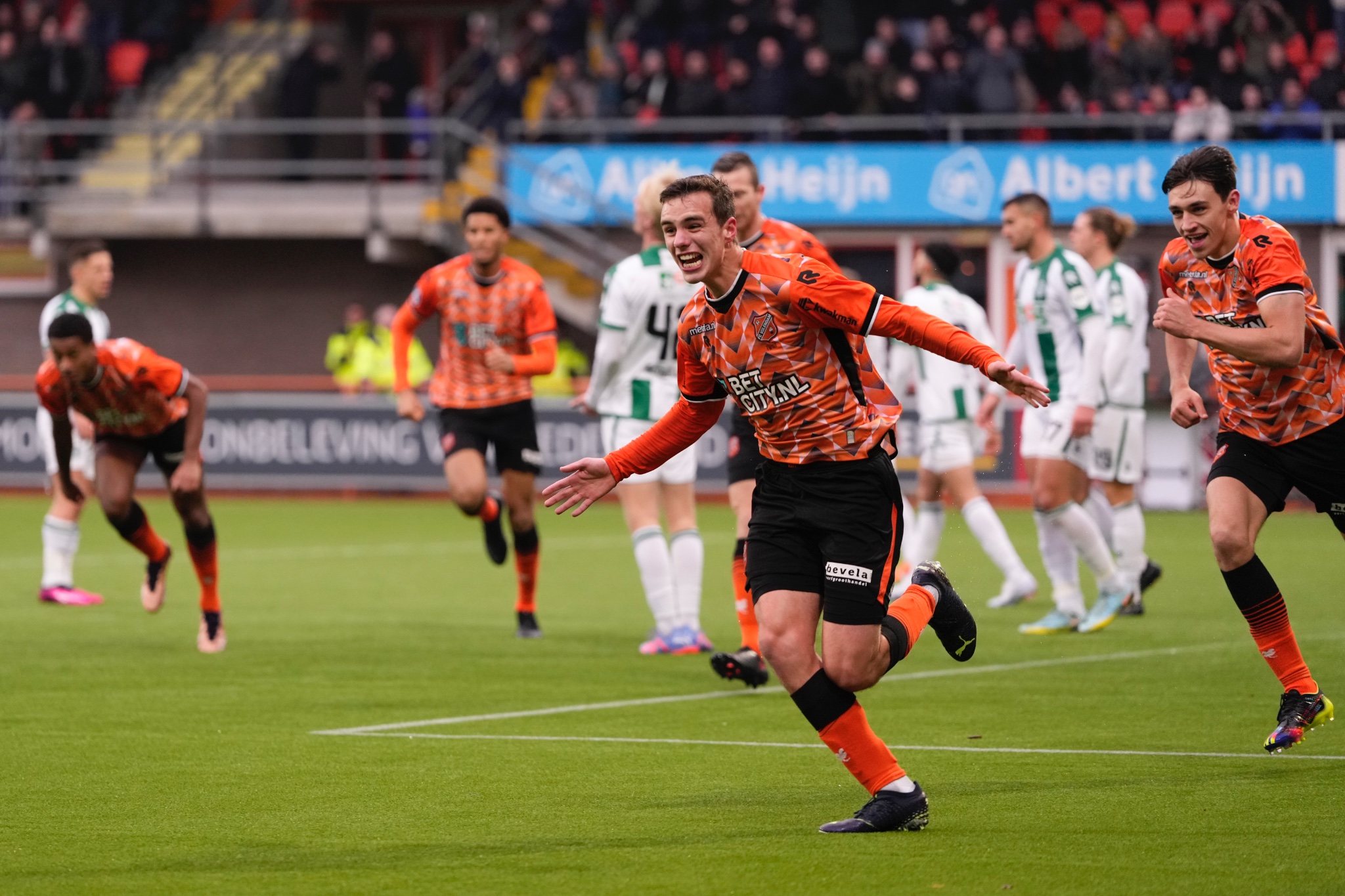 PAG20230129 00259OP0638