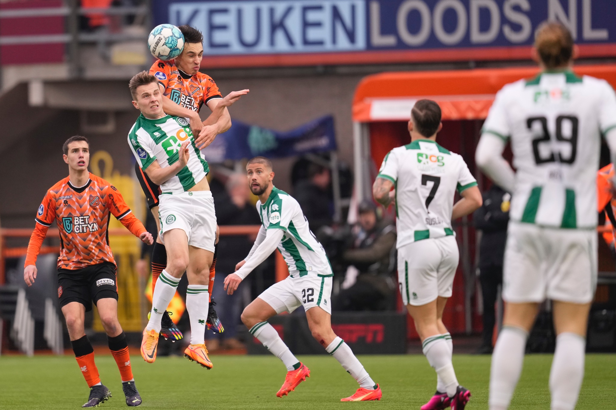 PAG20230129 03234OP0640