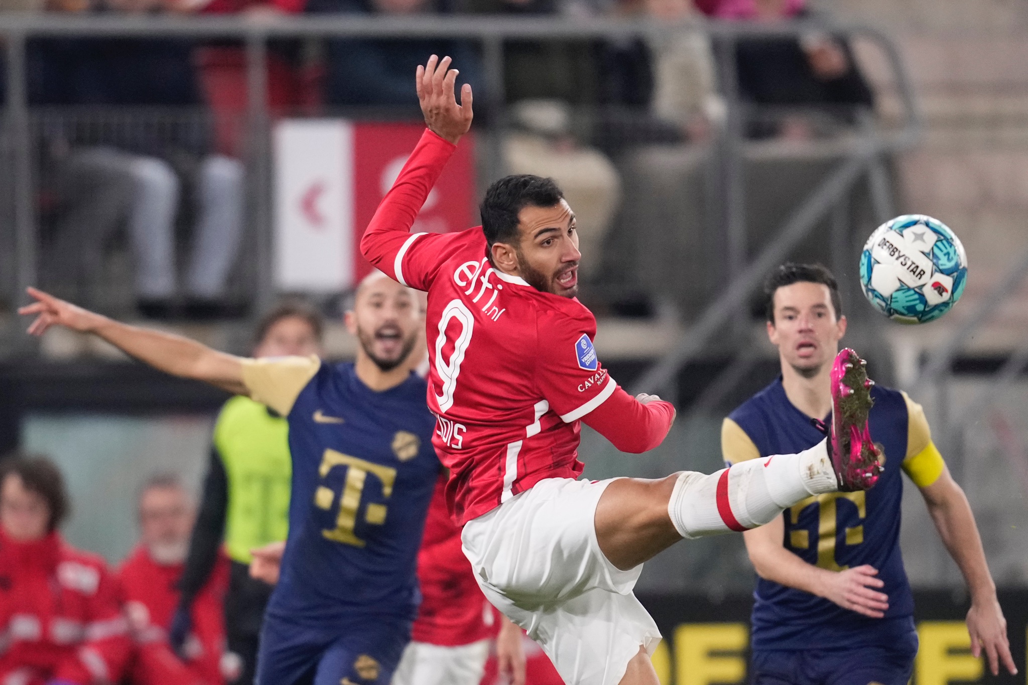 PAG20230207 04687OP0666